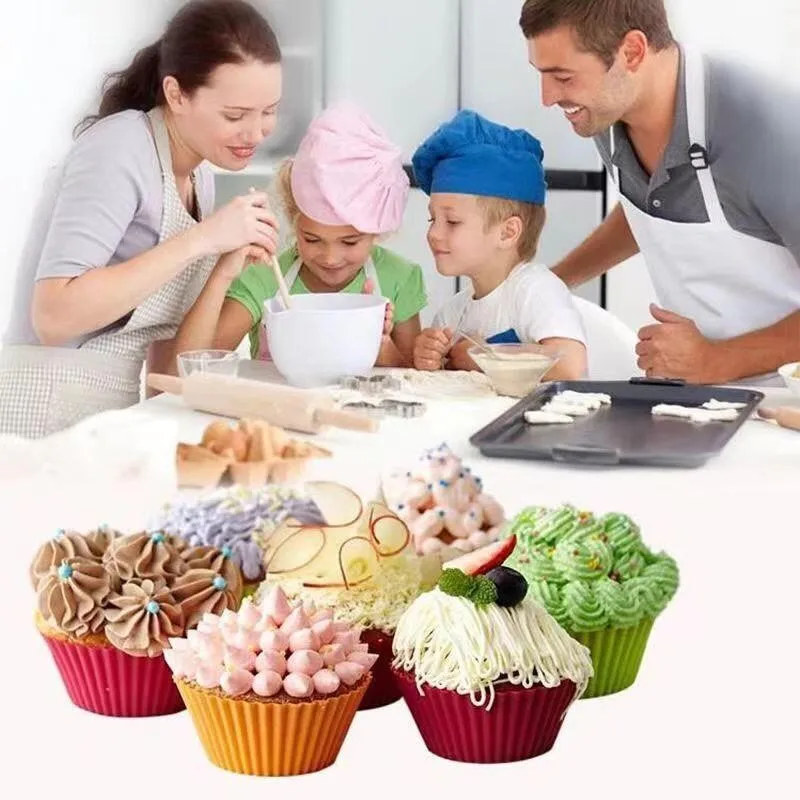 https://ae01.alicdn.com/kf/S0caaf35720534d59a82f57982495e834z/12-Pcs-Lot-7cm-Reusable-Silicone-Baking-Cup-Cake-Mold-Round-Muffin-DIY-Baking-Molds-Ice.jpg