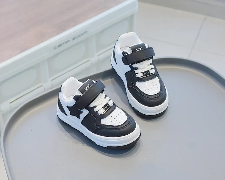 Tenis Sneakers Bambini Primavera/Autunno Nuovi Ragazzi Ragazze Sport Casual Board Pelle con suola morbida Piccole scarpe bianche_voghion.com