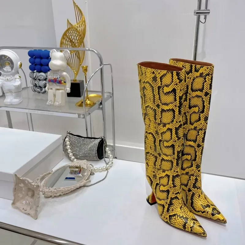 

Autumn and Winter Long Women's Boots Fashion Pointed Toe Slim High Heels Long Boots Sexy Snakes Side Zipper Knee High Boots