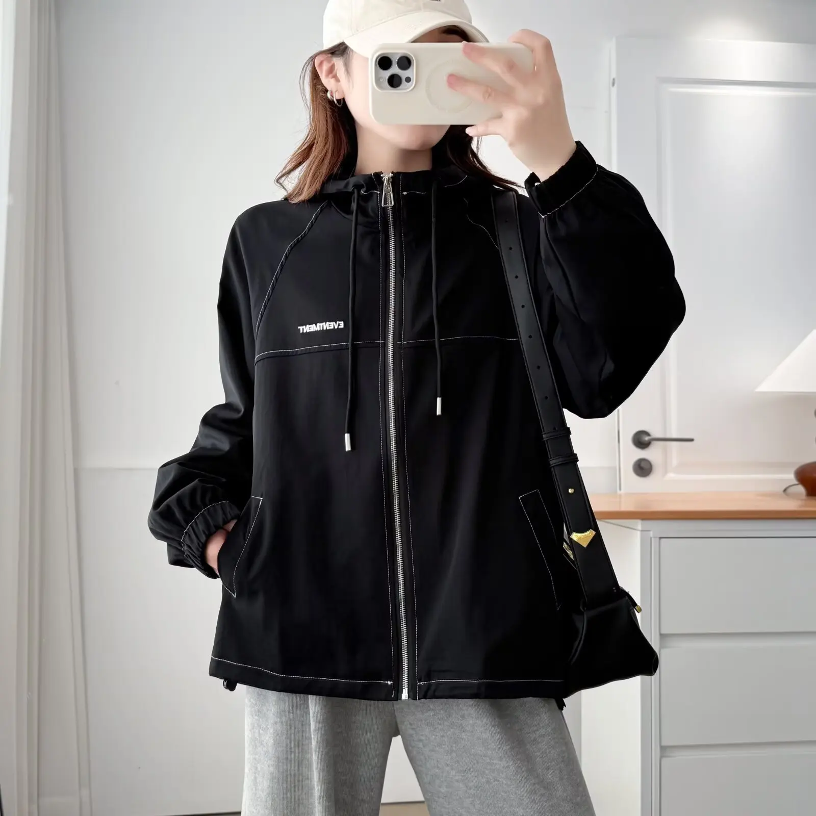 XXXXL Fashion Plus Size Women's Jacket New Autumn Loose Embroidered Hooded Coat Casual Style Bright Line Zipper OUTERWEAR