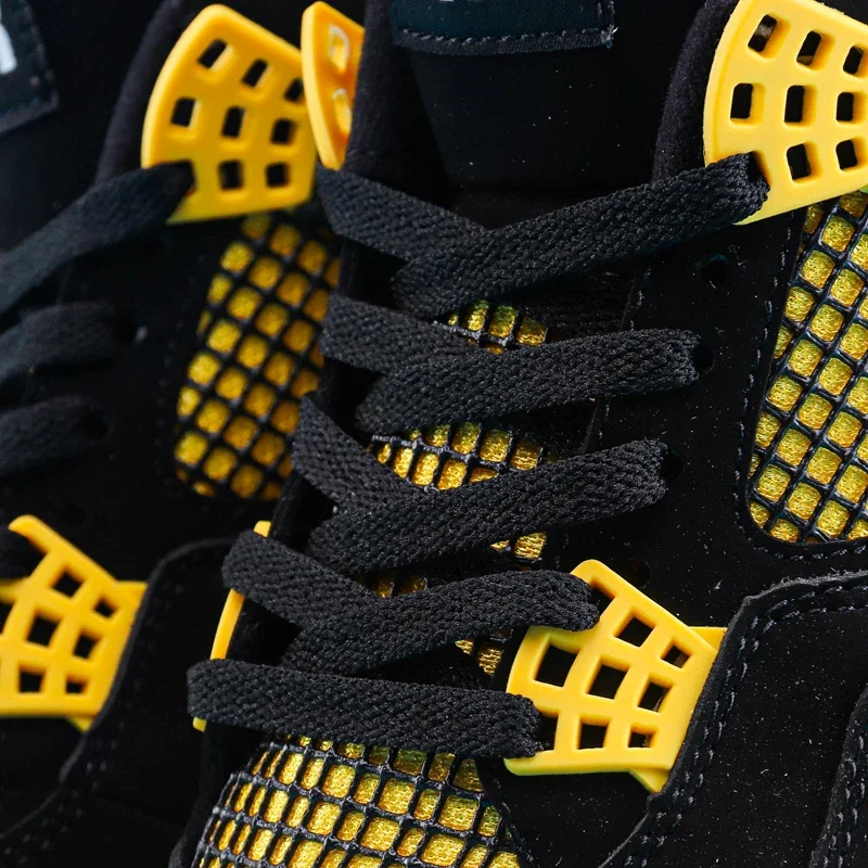 Must-Have Fashionable Running Shoes: Comfortable Soft Soles for Casual Sports