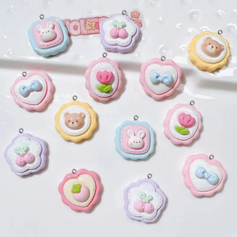 10Pcs Catoon Bear 꽃 수지 참 귀여운 귀걸이 목걸이 전화 쉘 펜던트 애니메이션 키 체인 공예 후크 DIY 쥬얼리 만들기