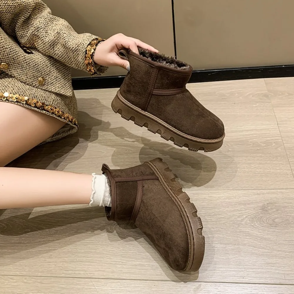 2026 Women's Thick-Soled Snow Boots with Added Padding, Thickened Anti-Slip Short Snow Boots, Warm Soft-Soled Cotton Shoes