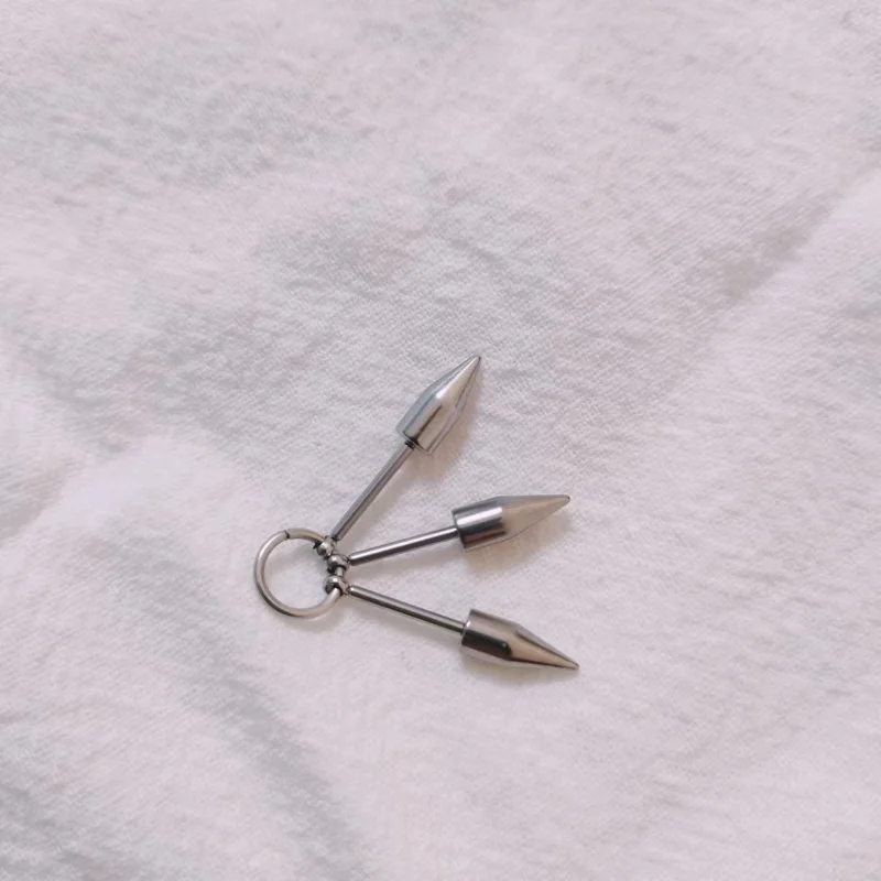 Set Di 3 Orecchini Per Cartilagine - Design Farfalla, Fiore E Stella In Acciaio Chirurgico - Foto 9