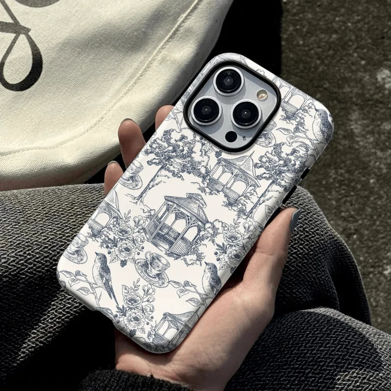 Luxury Vintage Fashion Pattern Double-Layer Back Cover Phone Case