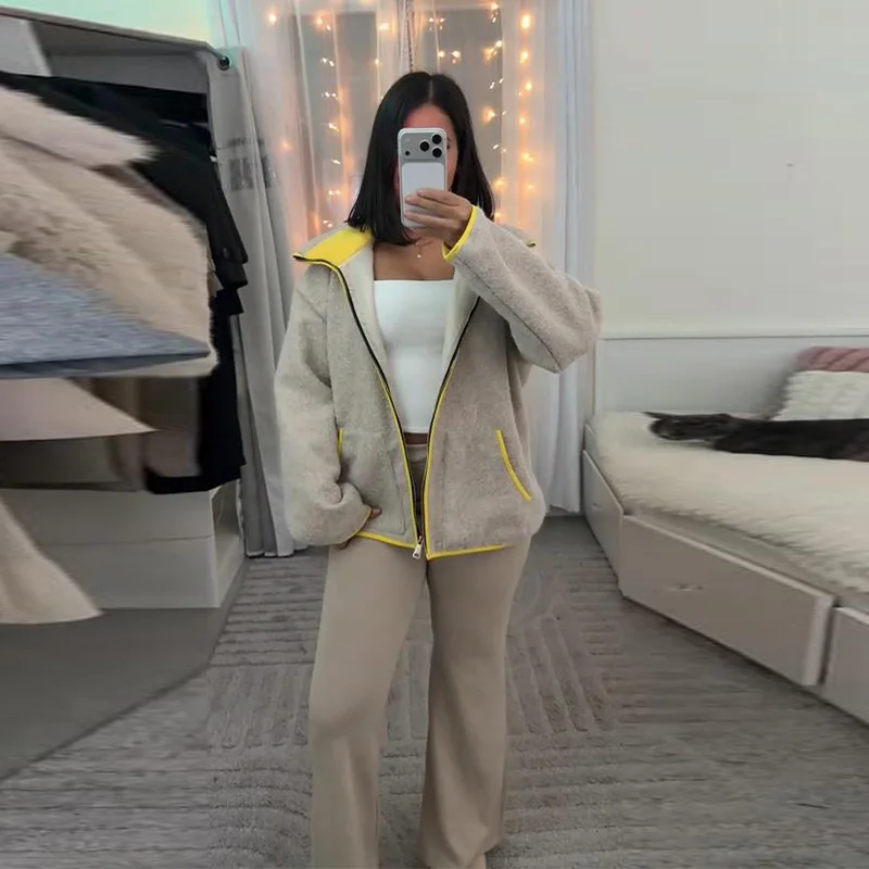 سترة صوفية متباينة غير رسمية للنساء بياقة واقفة وجيوب وسحاب وأكمام طويلة معطف نسائي لخريف وشتاء 2025 جديد للسيدات في ملابس خارجية