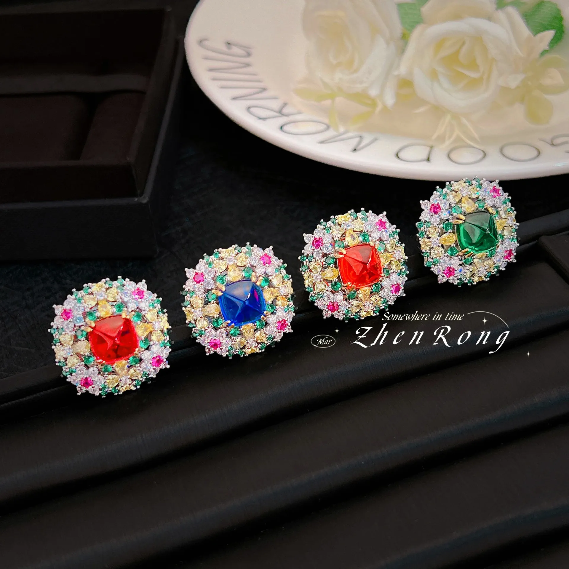 Luxury Secret Garden Series Jewelry Sugar Tower Anelli Di Cristallo Multicolori Fede Nuziale Creativa Color Argento Alla Moda Da Donna