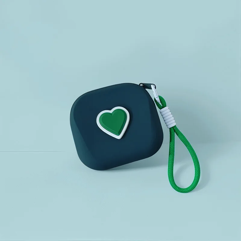 1Pc Love Heart Silicone Storage Bag Square with Lanyard Mini Cosmetic Bag Multifunctional Waterproof Coin Purse Earphone Storage