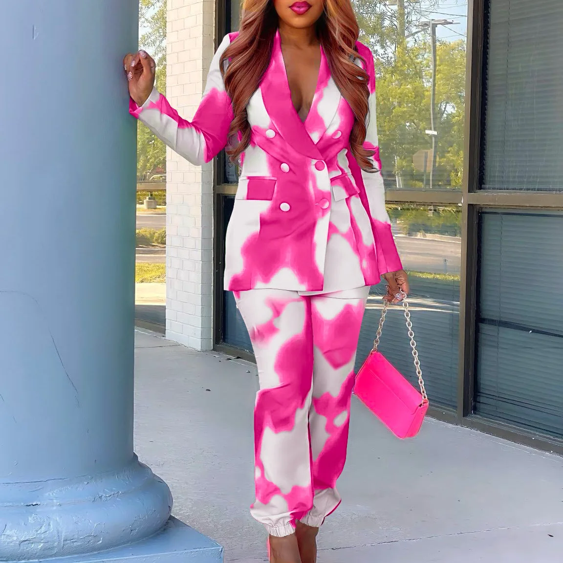 Женский комплект из блейзера и брюк