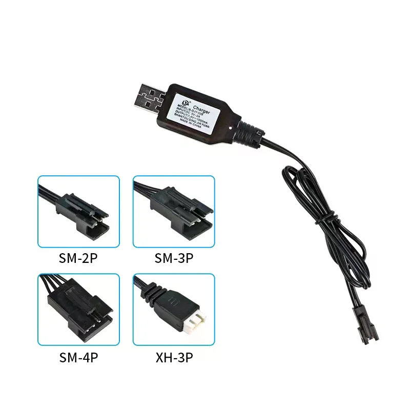 Chargeur multiport USB SM4P 400mA 7.4V/3.7V branché à une batterie Li-ion en charge