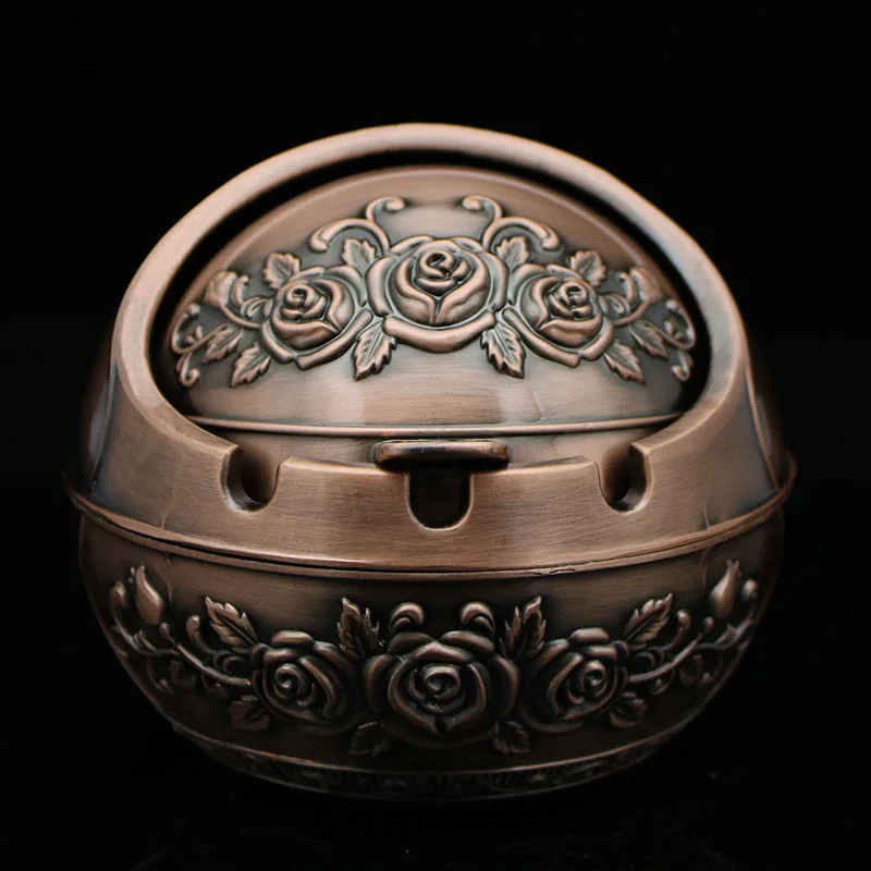 Ashtray Household Home Decor Zinc Alloy Retro Large Ash Holder with Lid