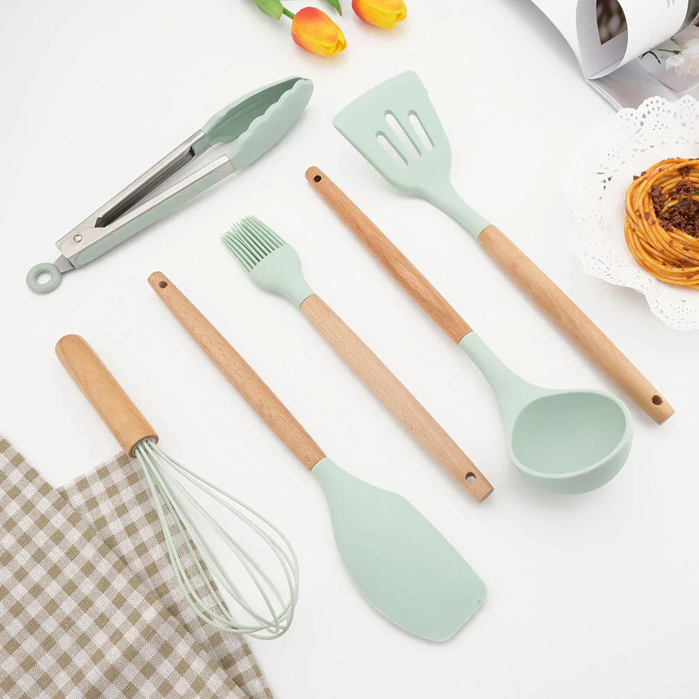 New Silicone Cooking Utensils Set Non-Stick Kitchenware Spatula Shovel Wooden Handle Cooking Tools Set Kitchen Tool Accessories