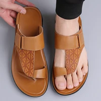 Sandales d'été pour hommes respirantes, mode simple, à bout ouvert, semelle plate souple, chaussures de plage confortables, pantoufles classiques - 2502 2