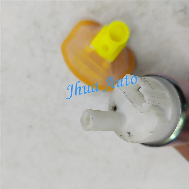 Pompe À Carburant 1 Jeu Bouchons Fil Filtre À Carburant Pompe À Carburant UC-T30 Pour Mitsubishi Pour Airtrek/pour Outlander CU2W CU4W CU5W MR968070 15420-24FB0 1760A029 Pompe À Essence