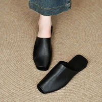Femmes Mules couverture orteil sandales nouvelles chaussures d'été en cuir pour les femmes mode moderne pantoufles diapositives femmes Peep orteil chaussures à talons bas 3