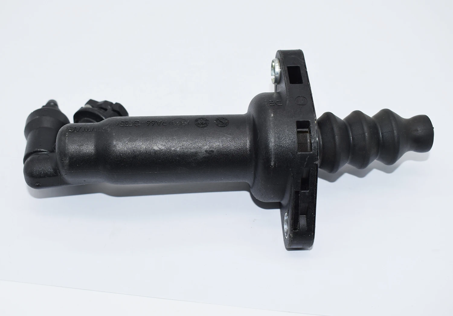 

Ведомый цилиндр сцепления для VW Multivan T5 T6 03-15 7E0721261