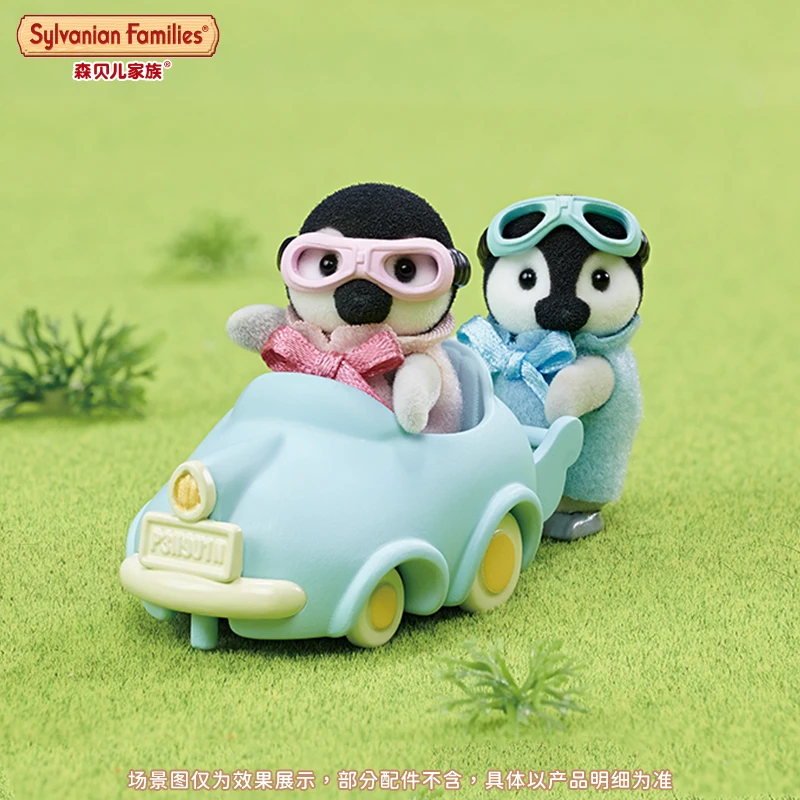 Sylvanian Families Penguin Family Doll Play Toy Children Doll Birthday Play Parent Child Interactive Scene Communication Toy 5