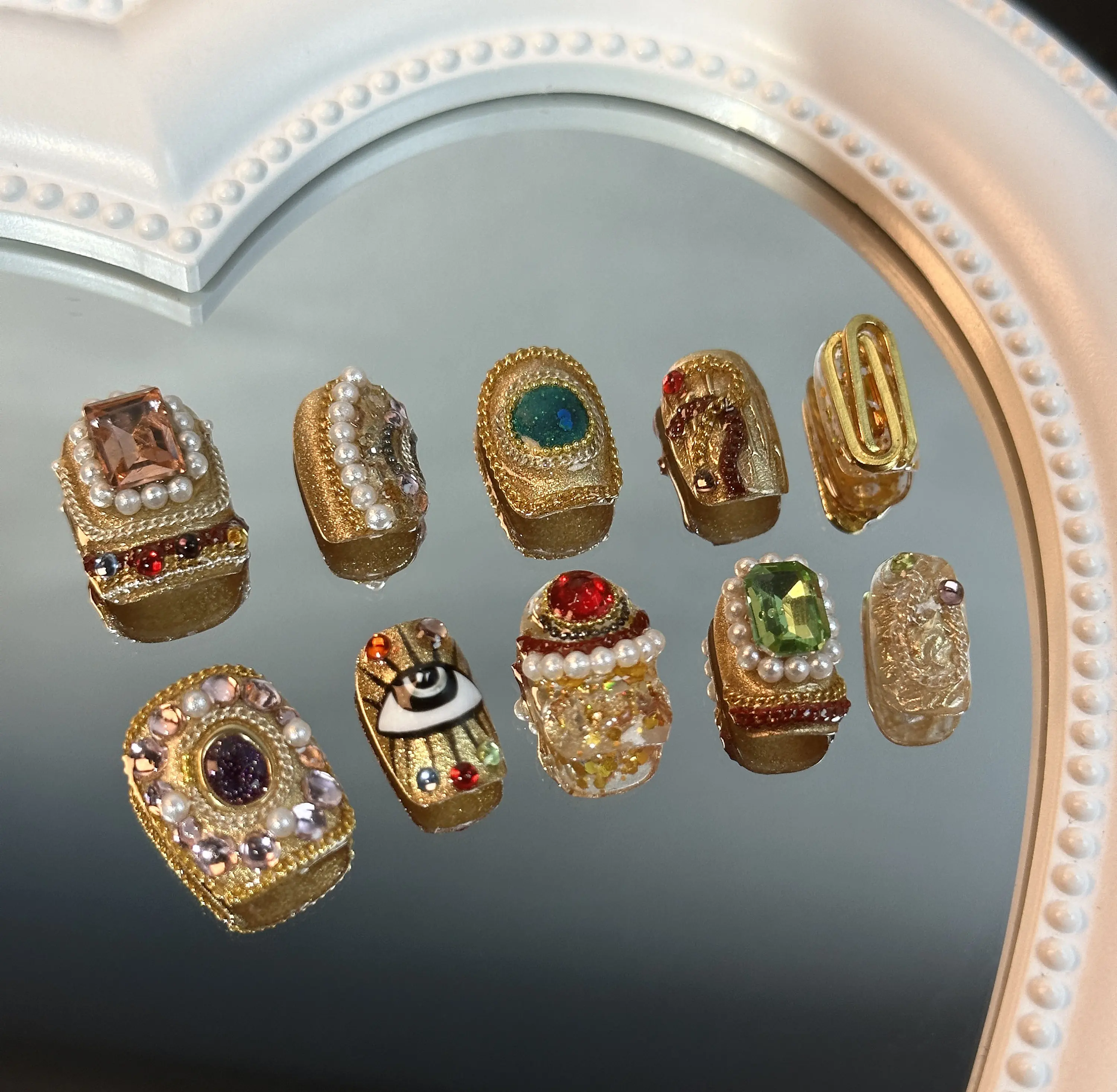 

Golden Egyptian style fake nails l gold press on nails l y2k false nails l luxury nails l fun nails l nails art l handmade nails