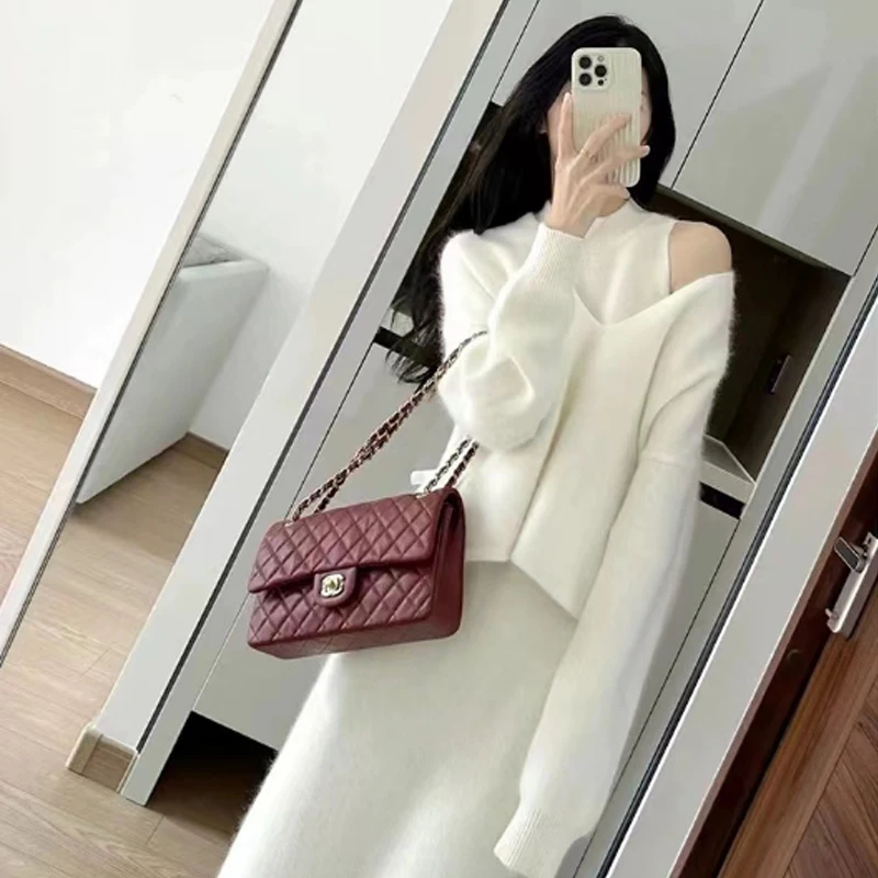 

Camel 2023 autumn new women's long-sleeved dress French high-end chic chic design sense dress two-piece set for girlfriend gift
