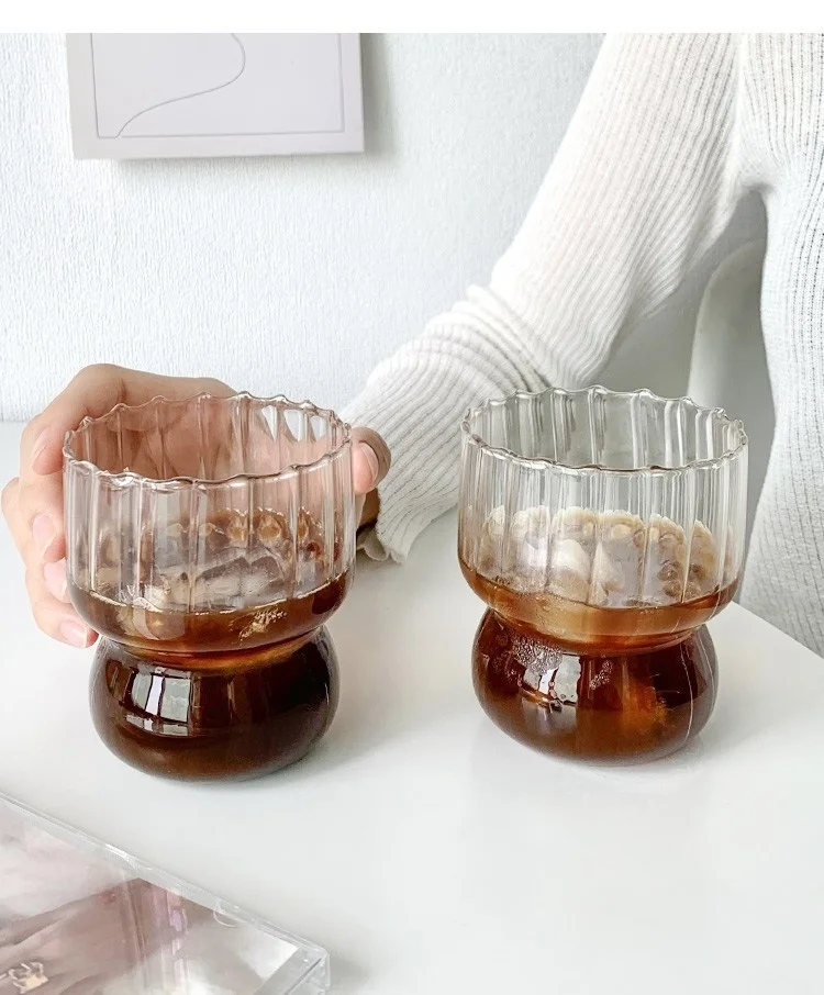 Tasses en Verre Isolées Machatea avec Colonnes Rayées