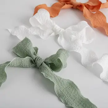 Wrinkled Lace Edge Ribbons 1
