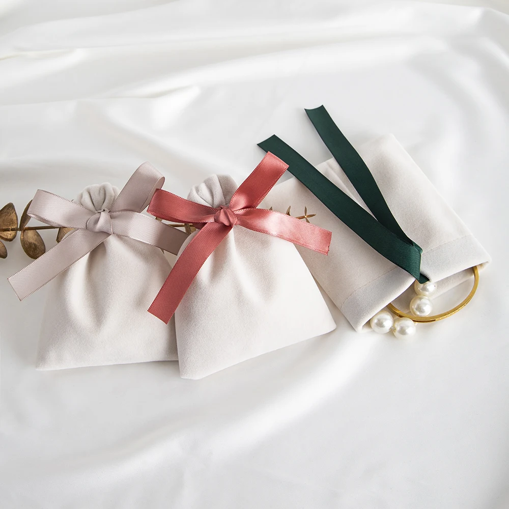 10Pcs 7x9cm 10x12cm 12x15cm 15x20cm Beige Velvet Bag Jewelry Suede Gift Packaging Wedding Favors Candy Earrings Bracelet Pouch