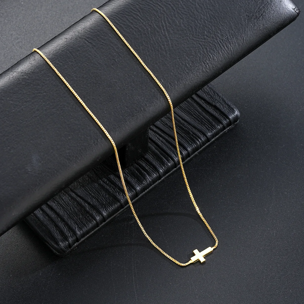 316stainless Steel Mini Cross Pendant Necklace Gold Color Waterproof Box Chain Sexy Clavicle Choker Hypoallergenic Women Jewelry