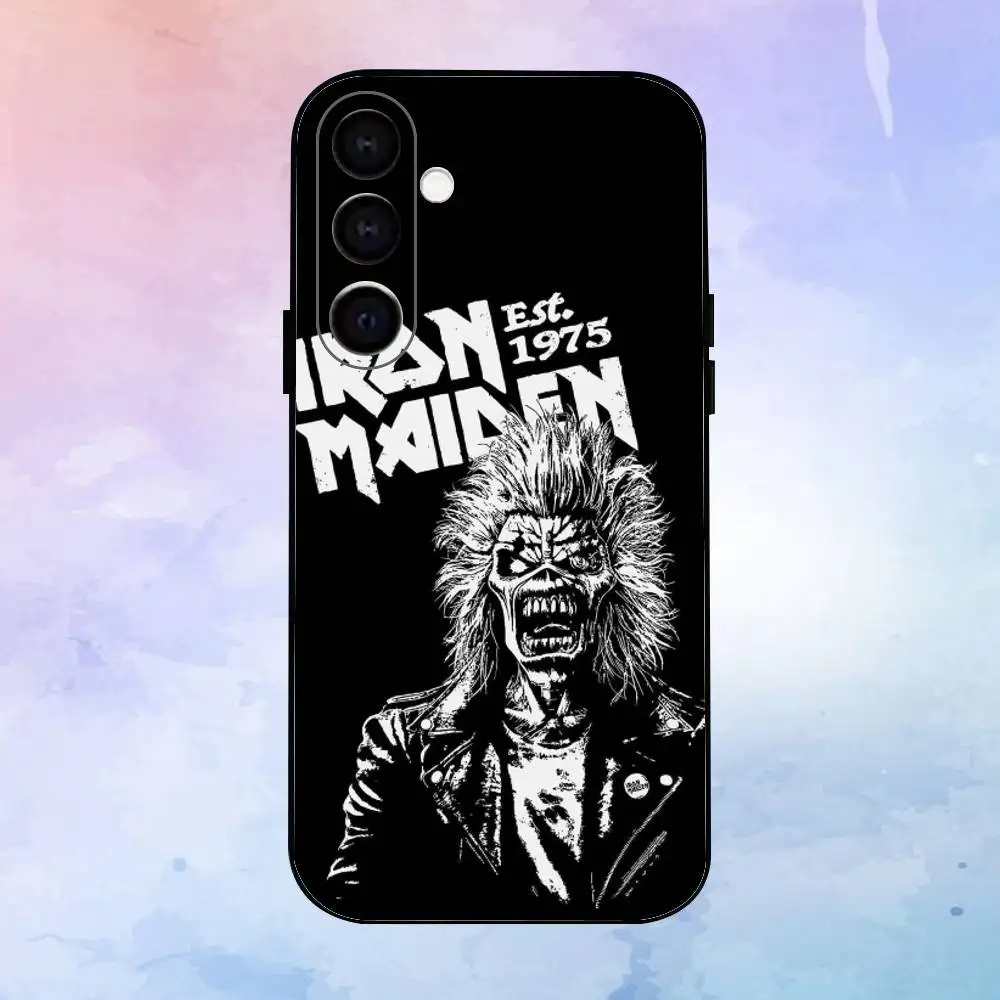 Iron Maiden Run to the Hills Soft Black Phone Case - Durable Protective Shell