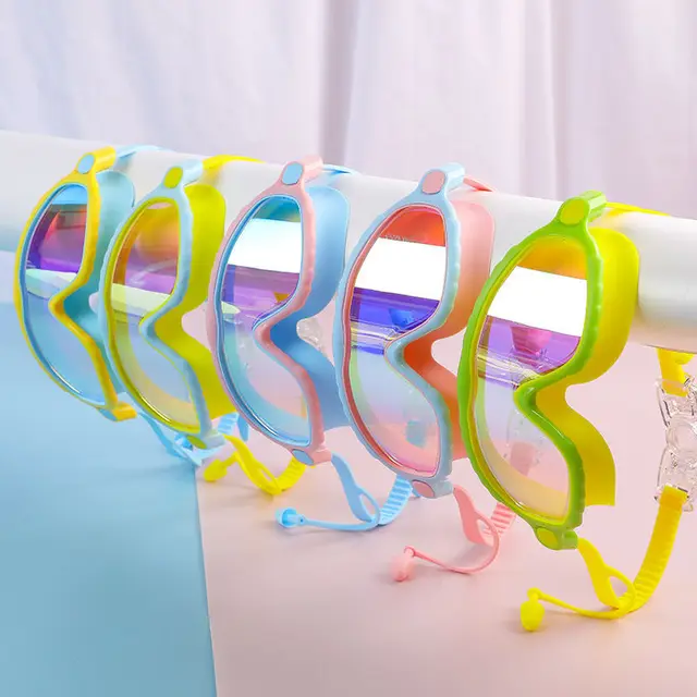 Lunettes de natation pour enfants (garçons et filles) (3-15 ans) - Grand cadre, vue HD, anti-buée, sans fuite, confortables, en silicone 1