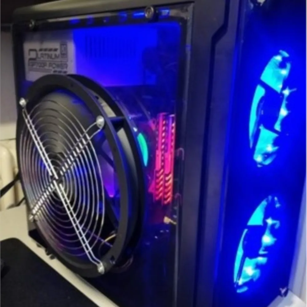 250mm 12V 1200RPM 산업용 냉각 팬 듀얼 볼 베어링 40dBA 몰렉스 서버 랙/채굴 장비/EV 충전기/통신 캐비닛용