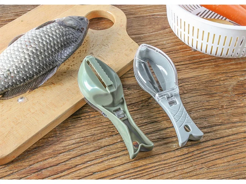 Description Picture 2 of itemFish Scales Graters Scraper Fish Cleaning Tool Scraping Scales Device with Cover kitchen tools fish kitchen gadgets smart