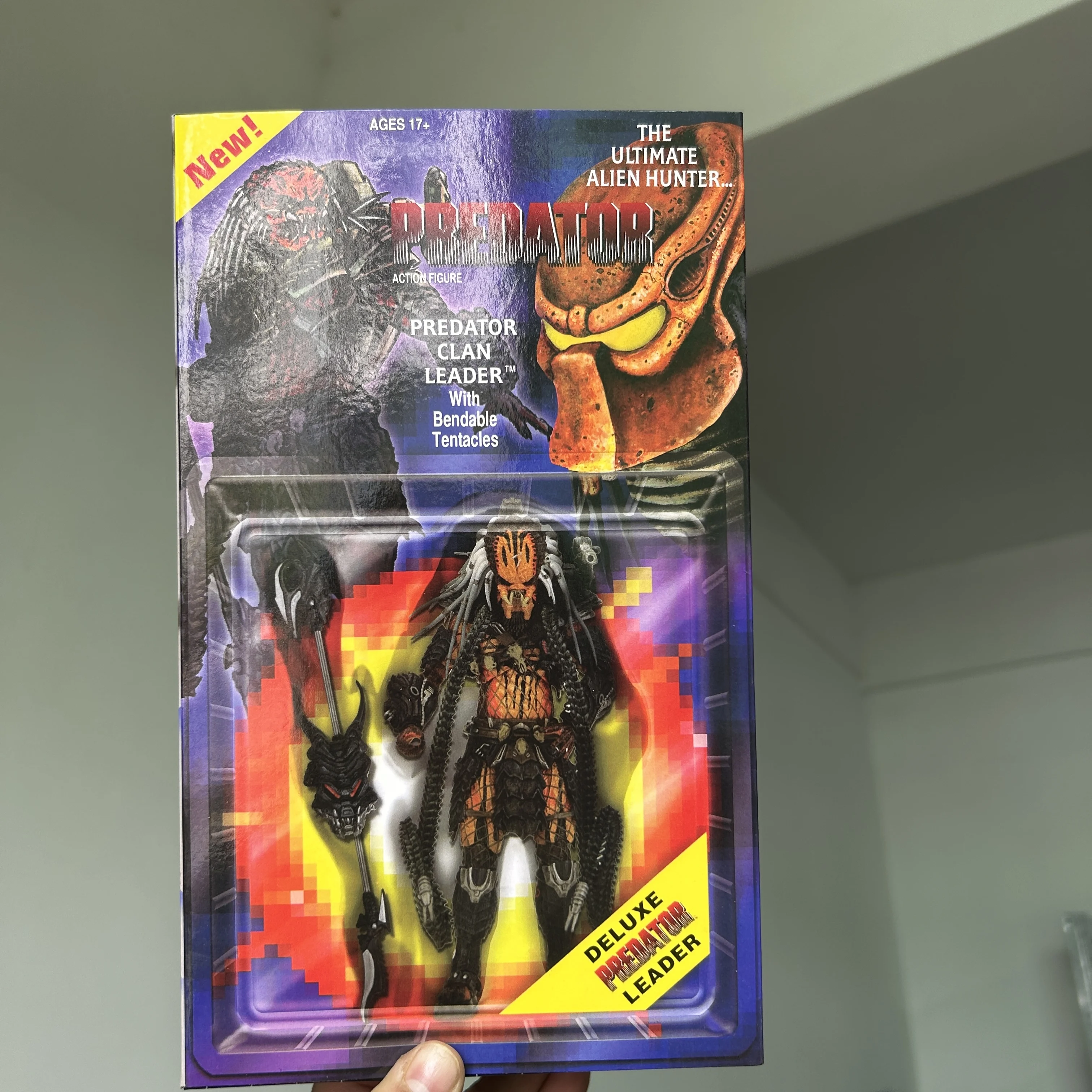 NECA Predator Clan Leader Concrete Jungle Deluxe Warrior Figure