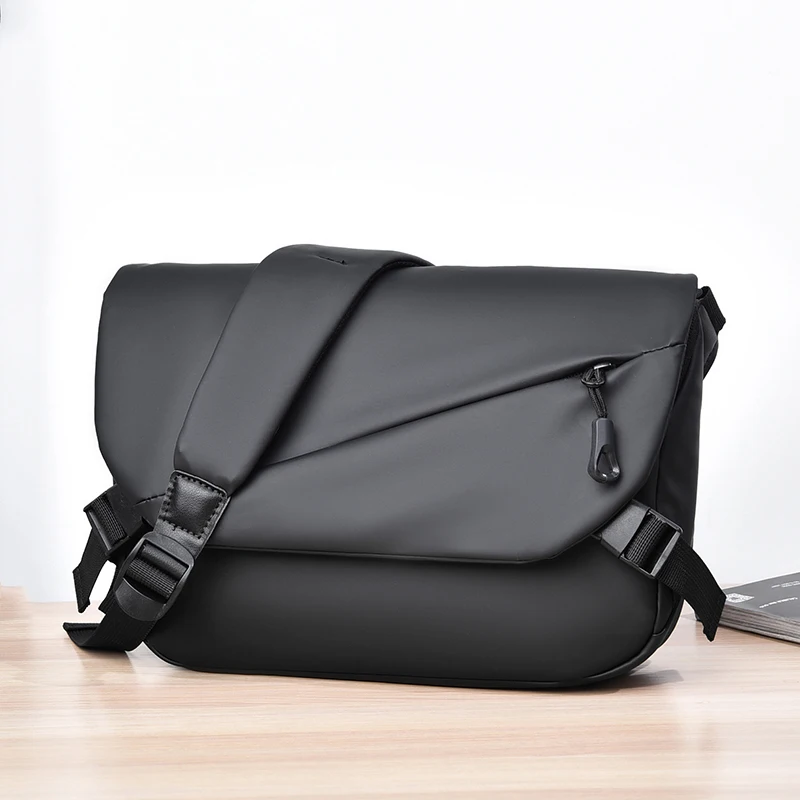 Trendy and minimalist men's outdoor tactical waterproof men's bag