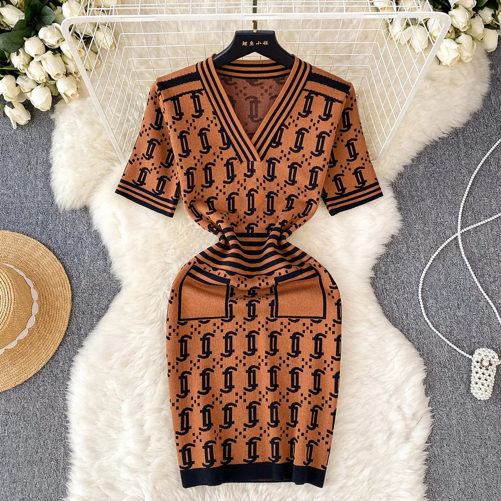 

Croysier Clothes For Women Dresses Fashion Geometric Jacquard Knit Dress V Neck Short Sleeve Elegant Casual Bodycon Mini Dress