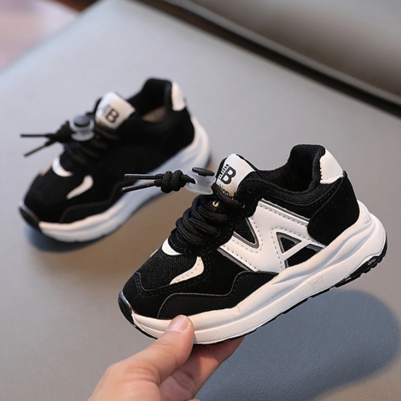 Zapatillas deportivas coreanas de cuero para niños y niñas, nuevas, de suela blanda, para primavera y otoño_voghion.com