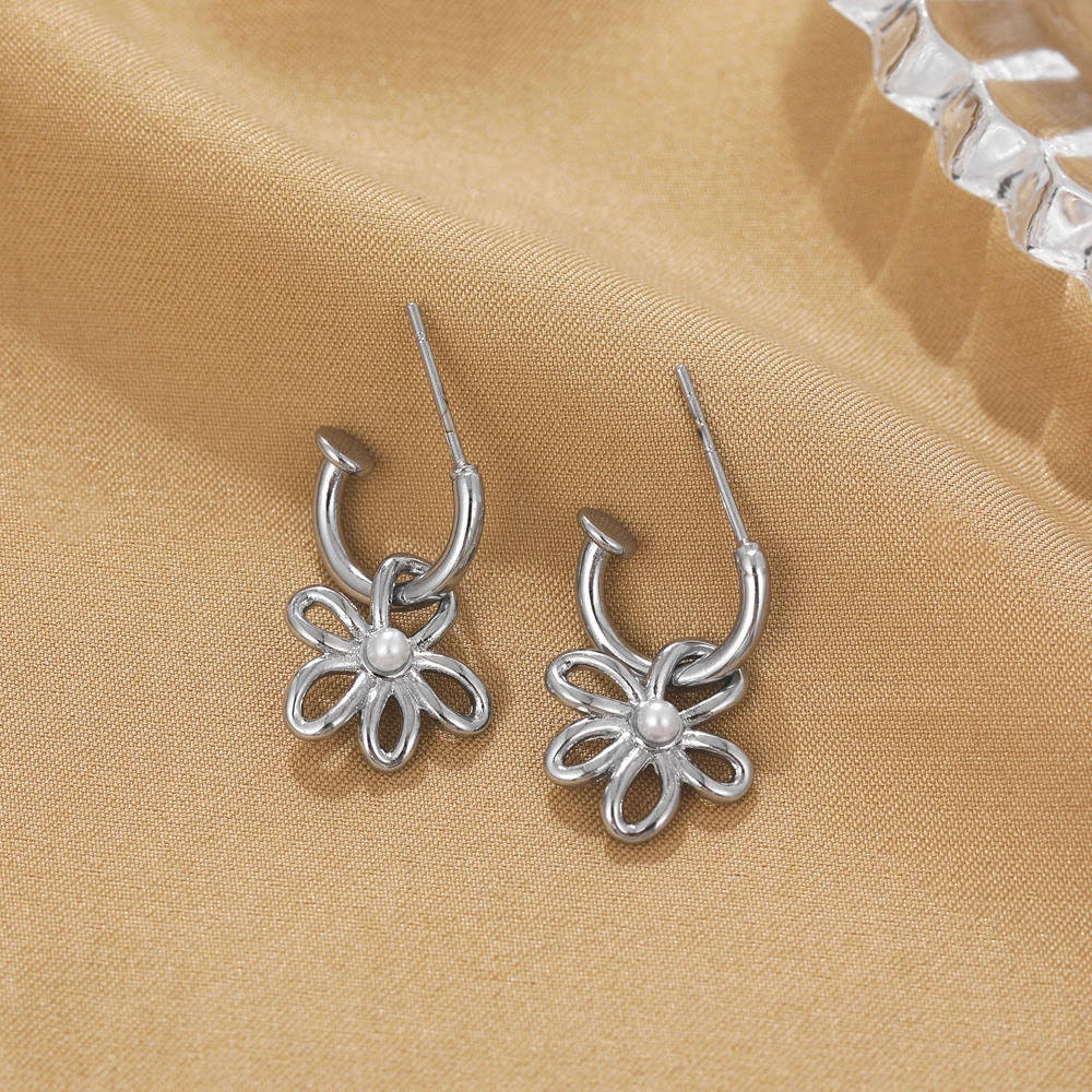 Geometric Flower Pendant Earring Lovely Imitation Pearl Hoop Earings for Women Girls Christmas Gift Fashion Jewelry Wholesale