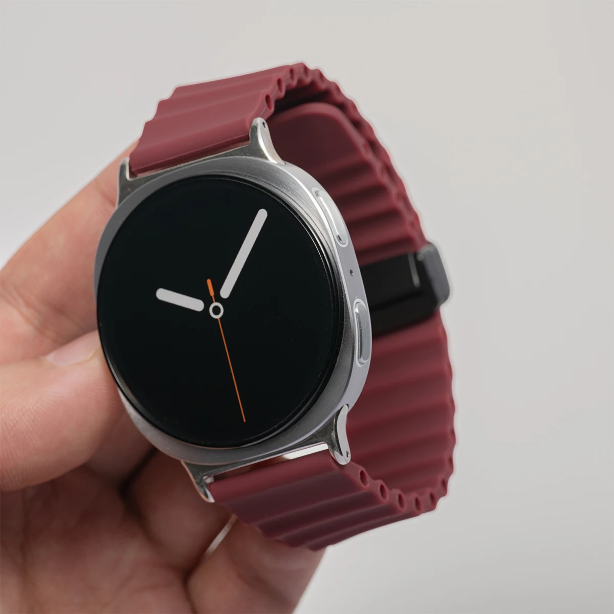 Silicone Magnetic Smartwatch Strap - Universal Fit Bracelet