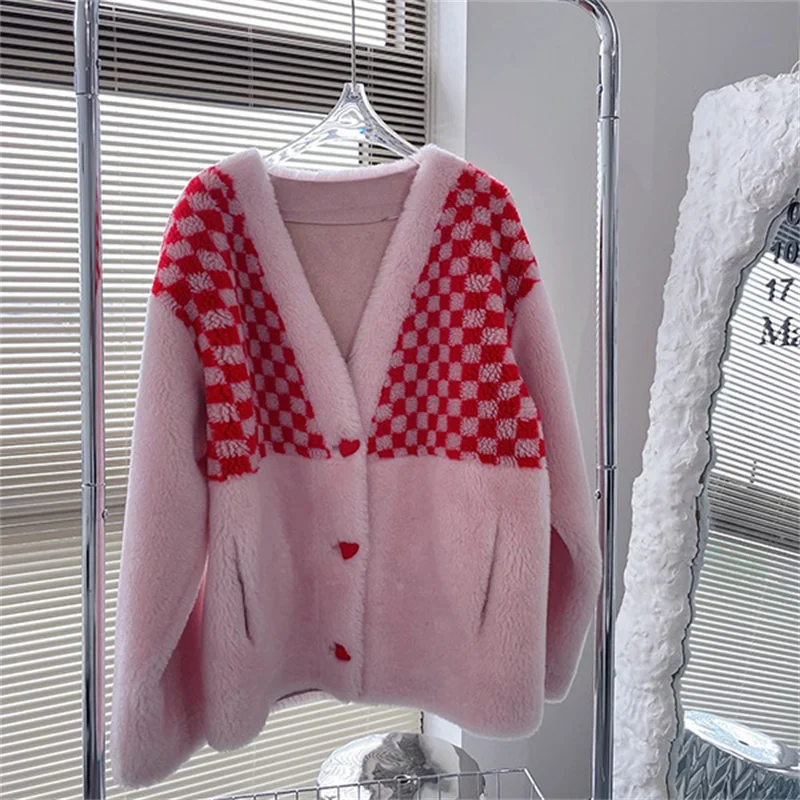 Winter Warm Luxury Fur Coat Women's High Quality Lamb Wool Winterproof Fur Coat Lightweight And Thickened V-neck Design Fur Coat