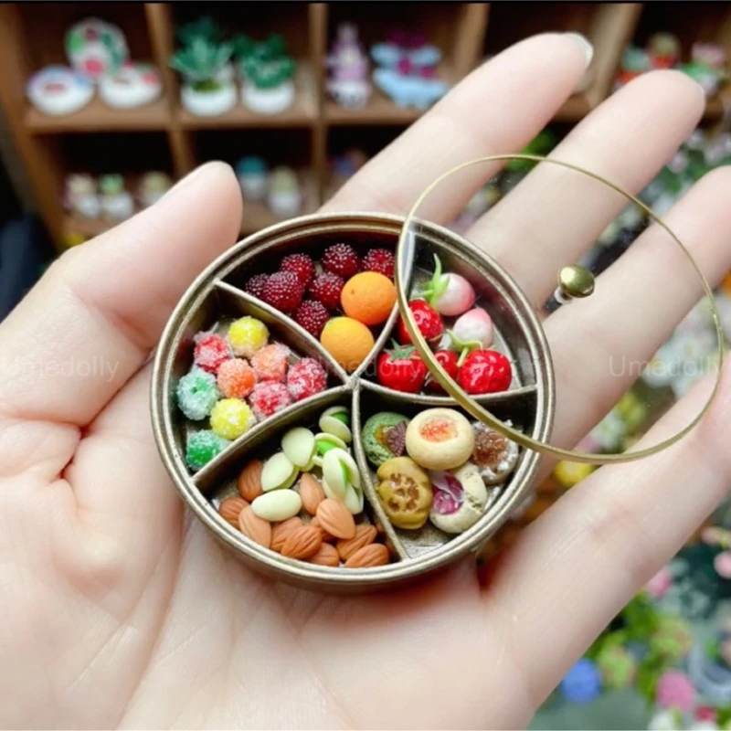 SUPVOX Scatola Da Cucito in Miniatura Per Casa Delle Bambole Organizzatore Da Cucito in Legno Vintage Degli Attrezzi in Miniatura Per Accessori e Decorazioni Per Casa Delle Bambole