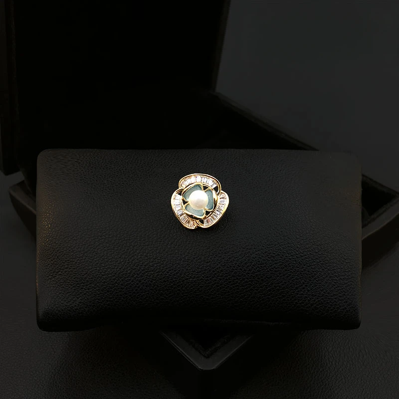 

Мини Изысканная маленькая синяя брошь в виде цветка женский уникальный дизайн аксессуар-Пряжка ювелирные изделия 5551