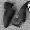Brand Men Leather High-Top Skateboarding Shoes Men's Sneakers Male Flats Non-Slip Sport Shoes Zapatillas Hombre Mens Footwear