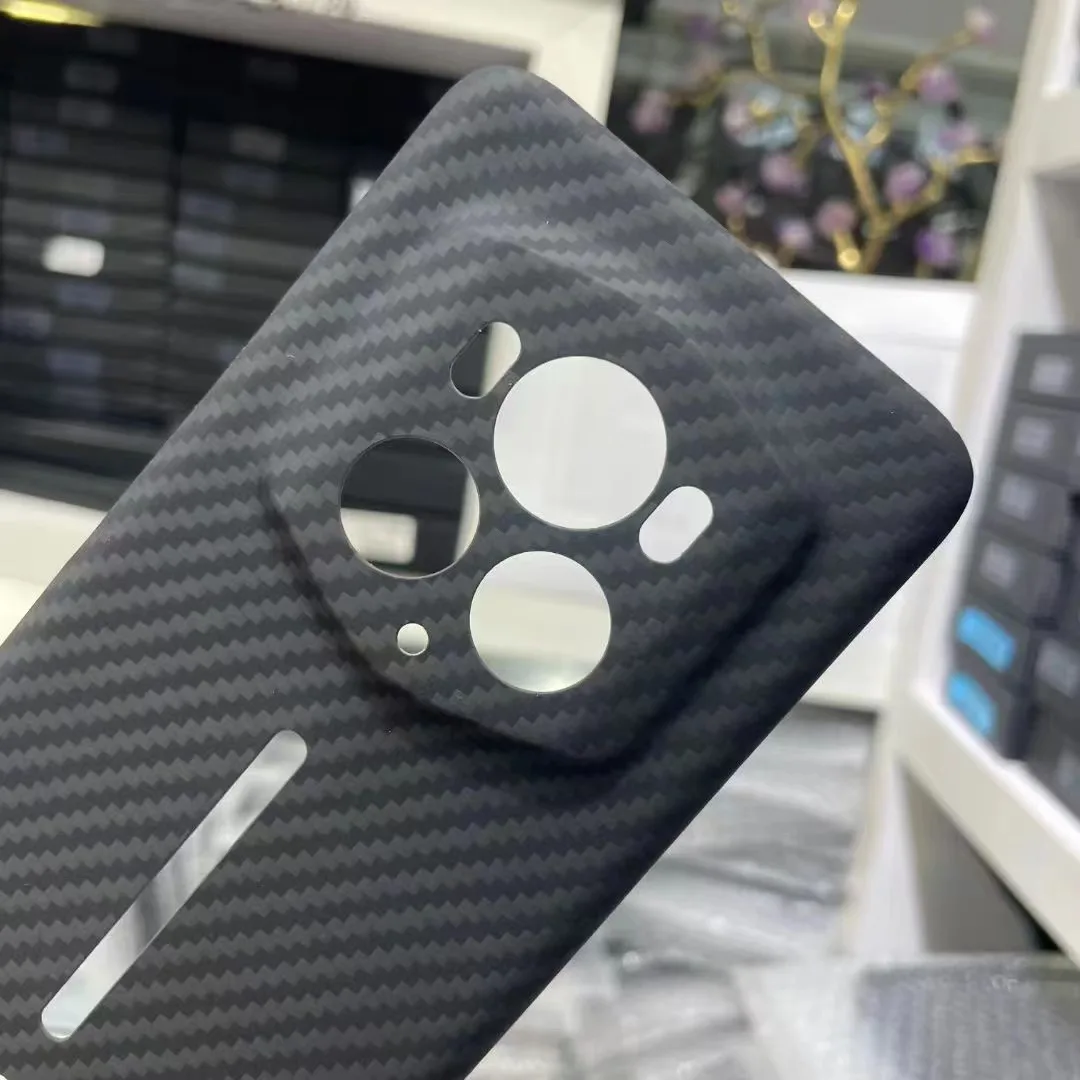 Deluxe1500D Kevlar ultra-thin heat dissipation frosted skin feel phone case suitable for Honor Magic6 RSR protective case