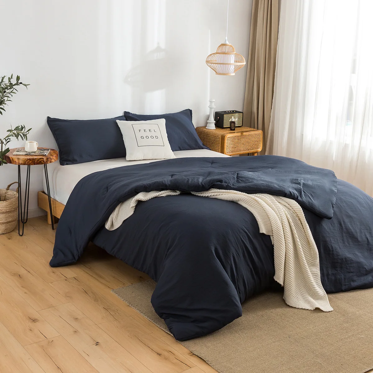 

California King Size PolyCotton Fabric Ultra-Soft Cozy Bedding Comforter Sets All Season Use Warm Fluffy