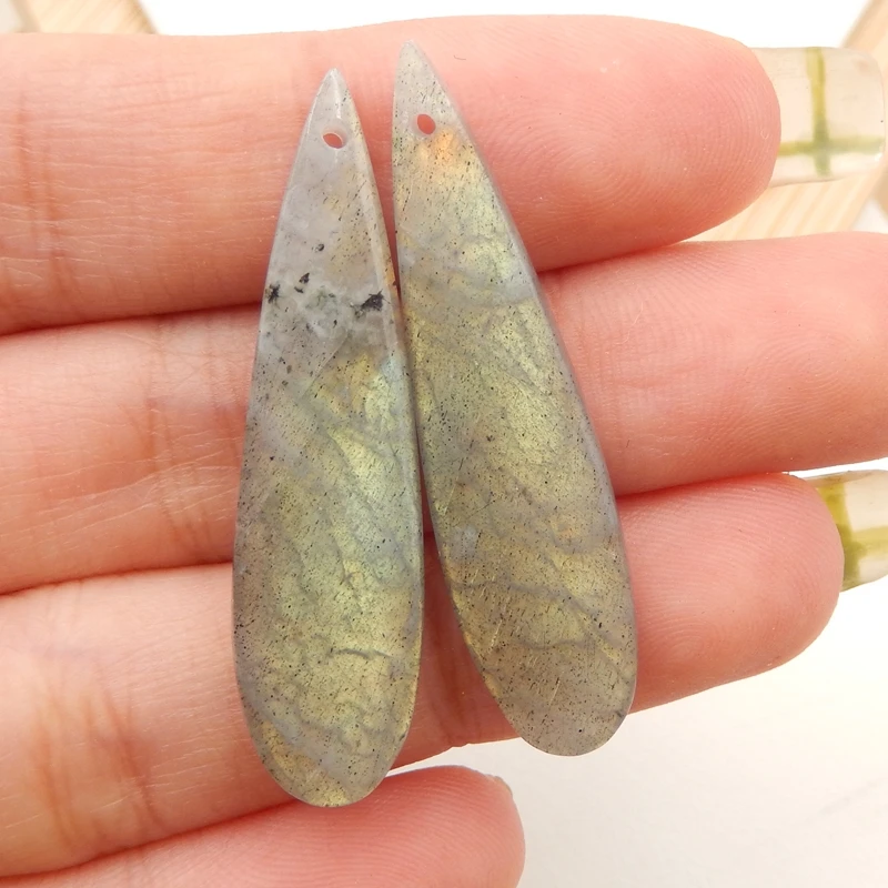 

Natural Labradorite fashion Semi-precious stones, Jewelry accessories Earring Beads 35x10x3mm5.5g