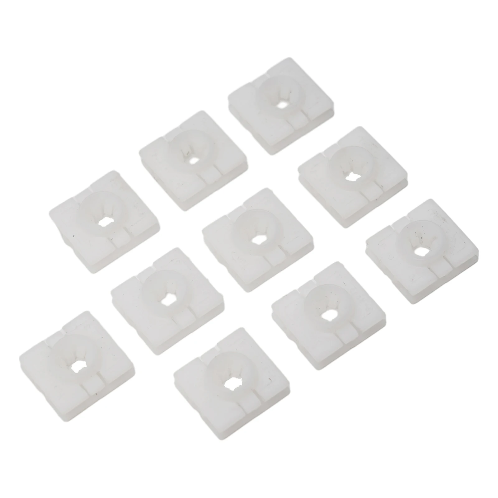 

10PCS Vehicle Rocket Molding Clips For Mercedes Smart Fortwo 2008-2016 OEM Number 0009912098 White Interior Accessories