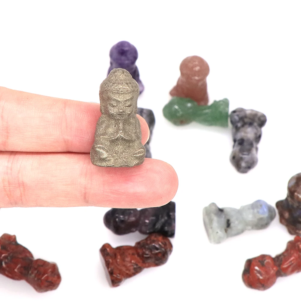 仏像天然石レイキヒーリングクリスタル、精神的な信念の置物が富