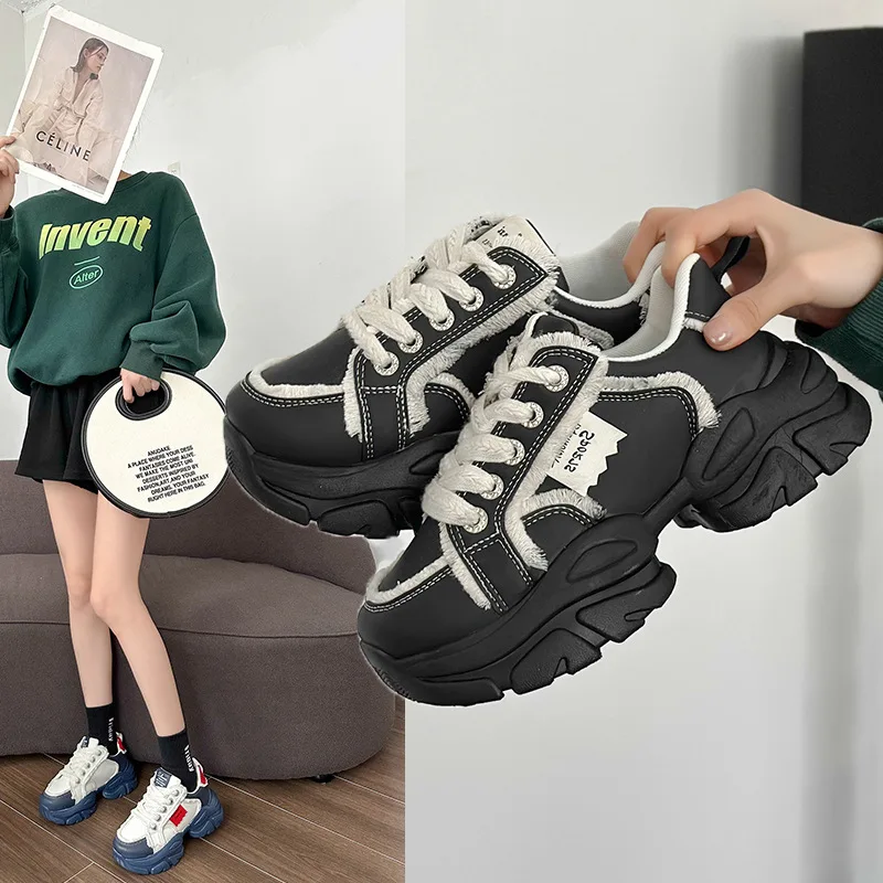 Dad's Shoes, Women's 2024 New Sponge Cake Shoes, Versatile and Fashionable Design, Small White Shoes, Casual Sports Shoes