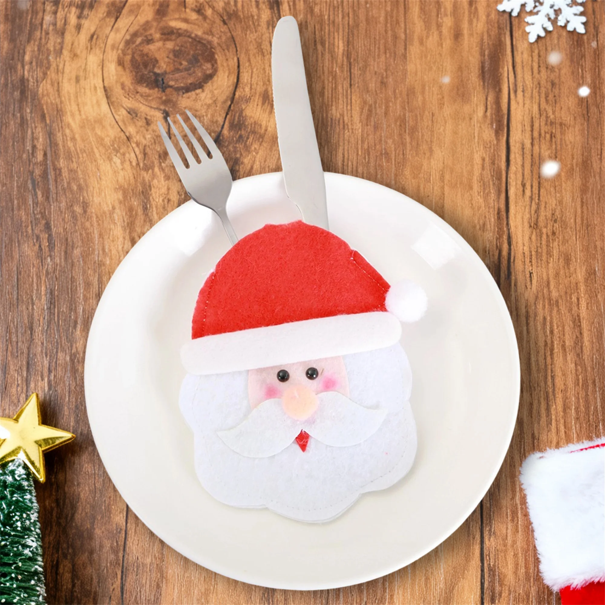 Christmas Santa Claus Snowman Reindeer Silverware Holder Utensil Pockets Knife Fork Bags Table Decorations Festive Dinnerware