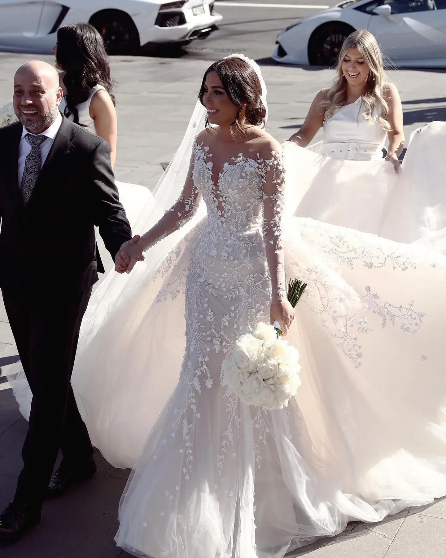 Customized 2026 Elegant Mermaid Chiffon Applique Sequin Princess Wedding Dress Slim Fit Sexy Ball Bridal Gown Vestido De Novia