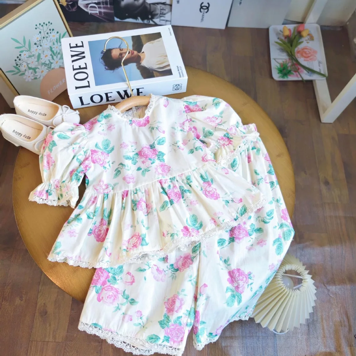 

2024 Spring/Summer New Women's Wear Flower Bubble Sleeve Top Wide Leg Pants Two Piece Set Trendy